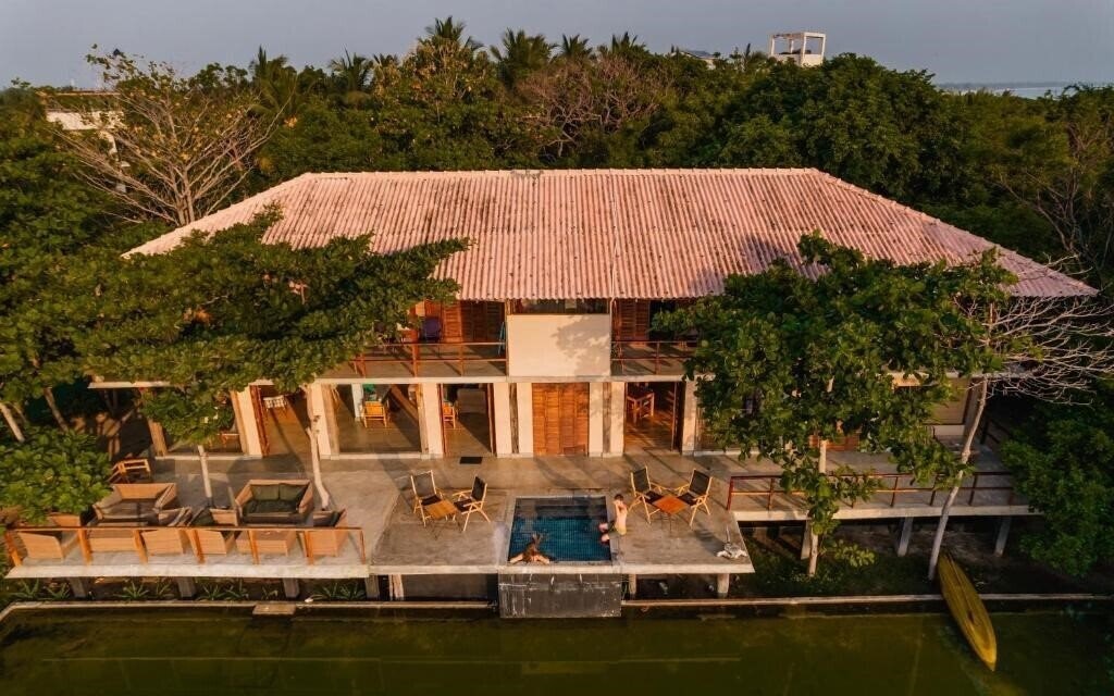 C Beyond Nilaveli 3* фотосуреті