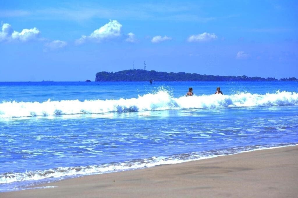 Sea Lotus Park 3* фотосуреті