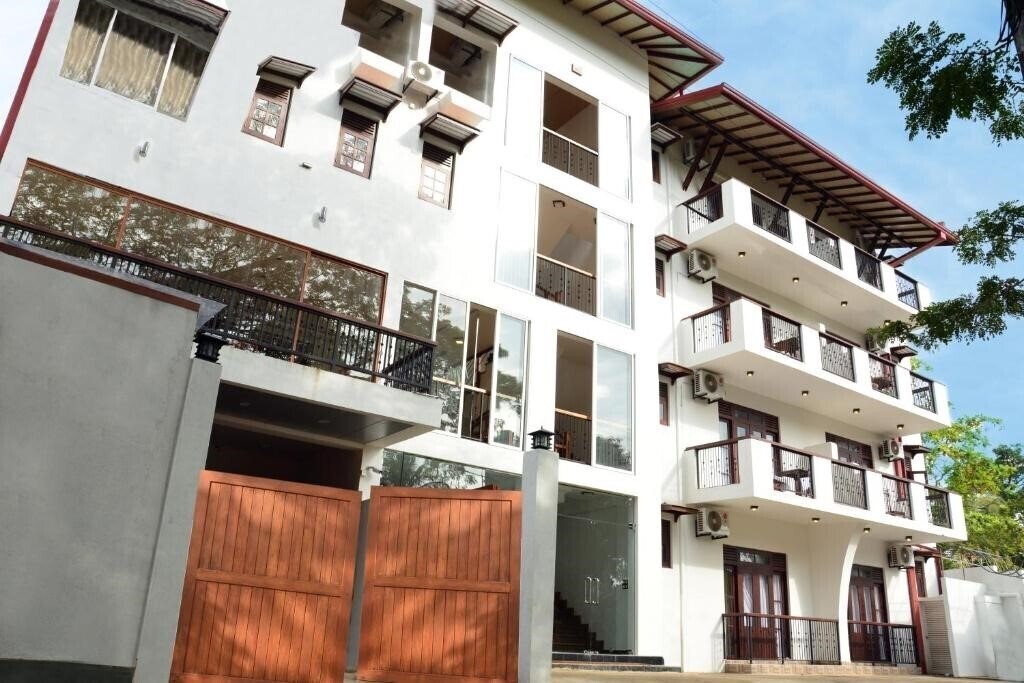 Gloria Grand Hotel 3* суреті