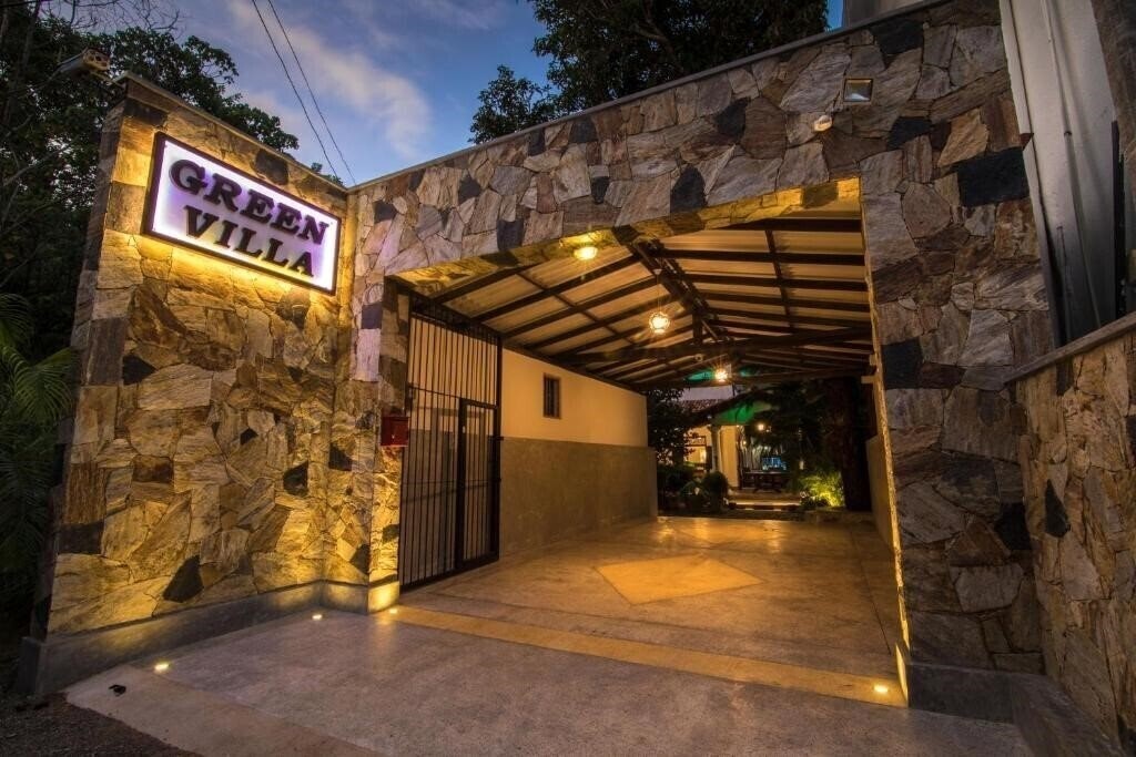 Green Villa вилла қонақ үйі
