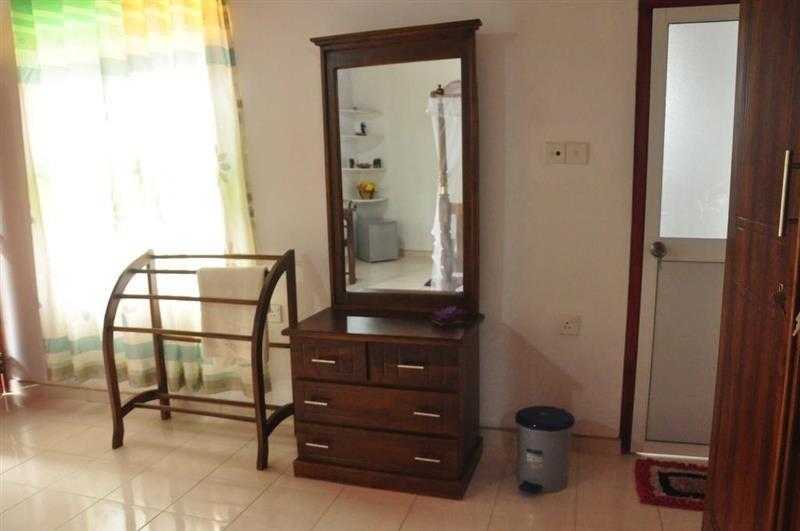 Crescent Hotel 2* қонақ үйі