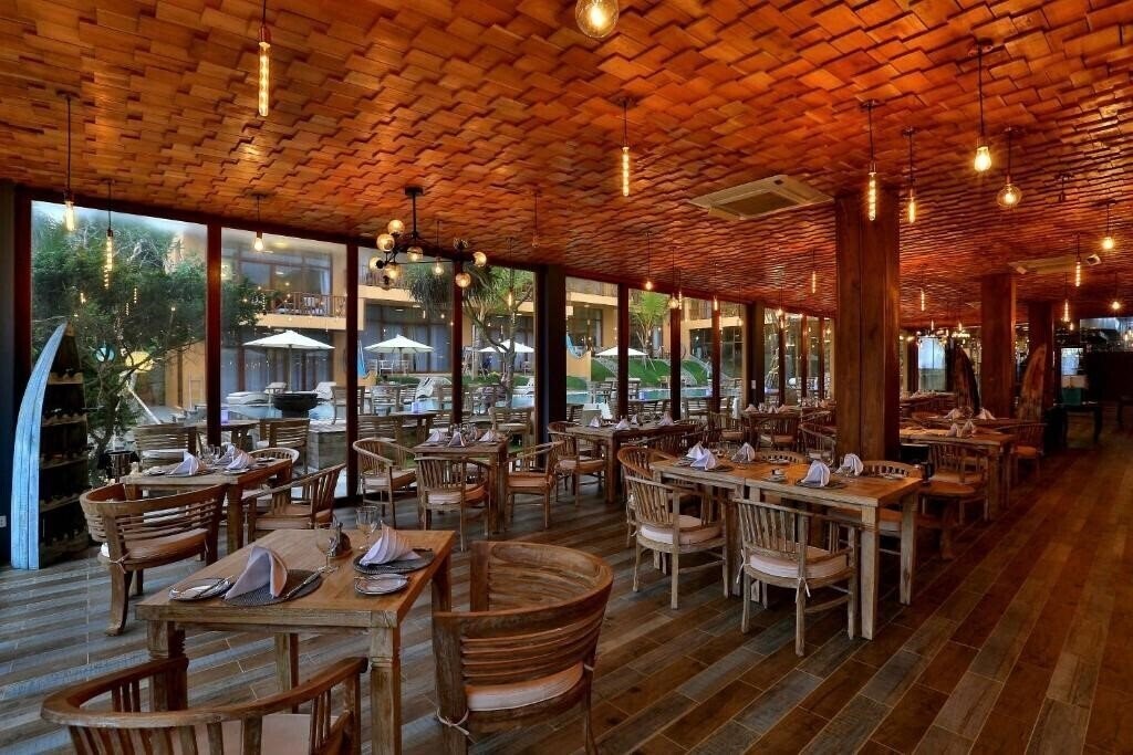 Thaproban Pavilion Waves 4* фотосуреті