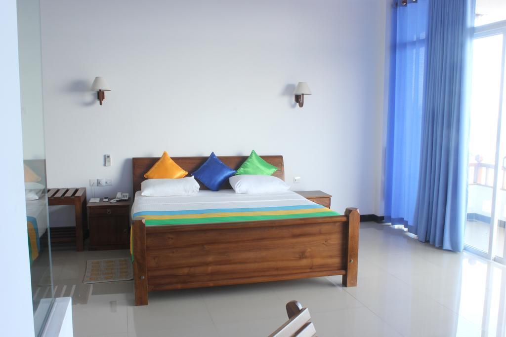 Фото Sanmira Renaisance 3*