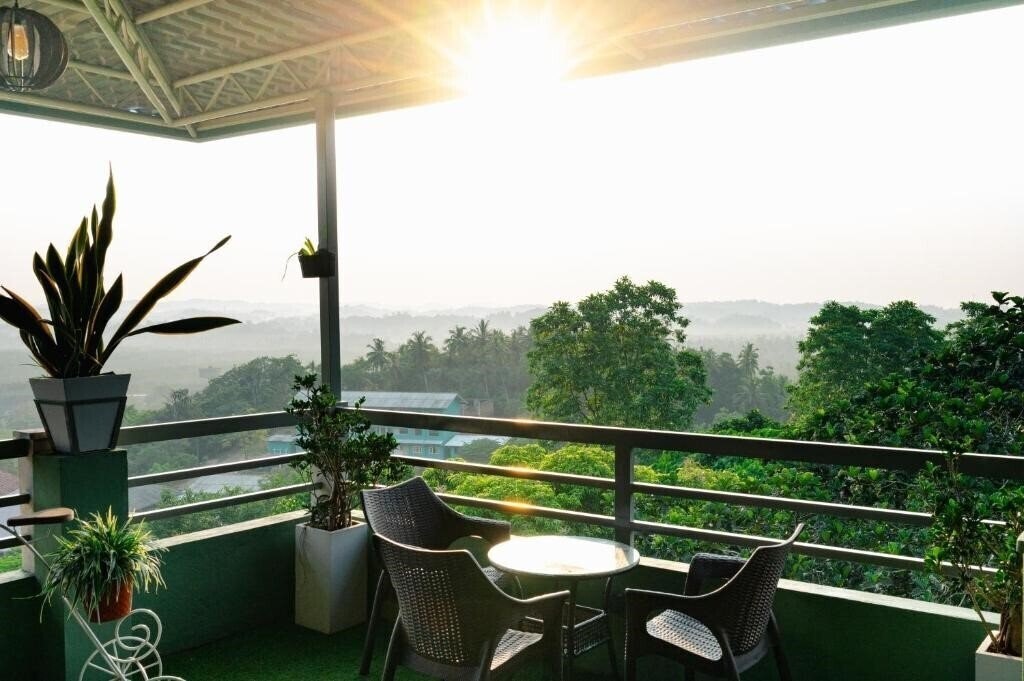 Изображение Mount Rich Rumassala 4*