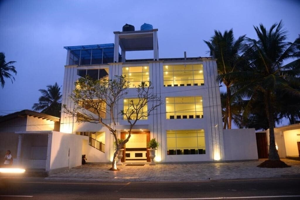 Фото The Beach Talpe 5*