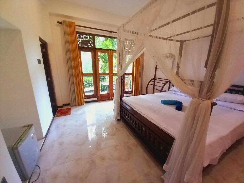 Фото Mount Edge Villa 3*