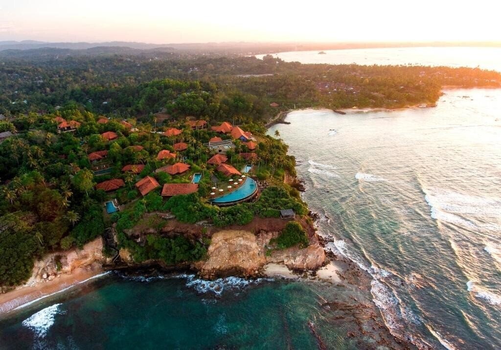Cape Weligama 5* суреті
