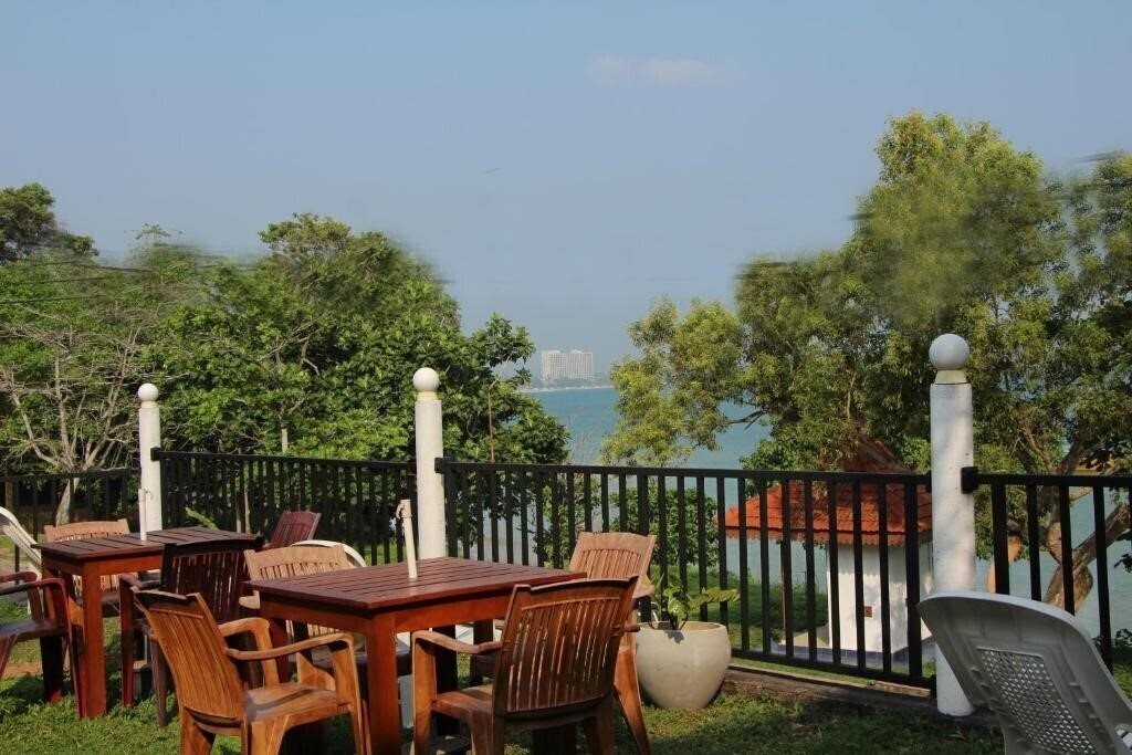 Perla Fisherman Bay Guest House гостиный двор фотосуреті