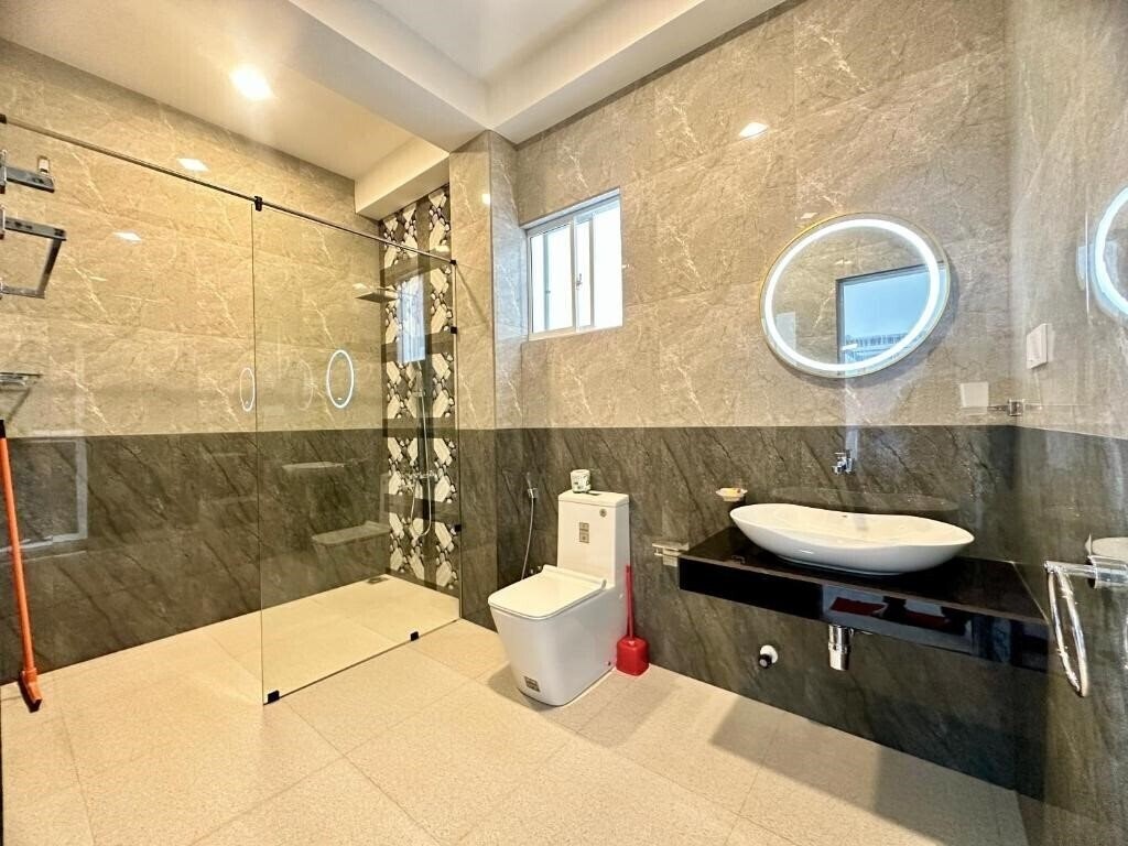 Iresort отель без категории суреті