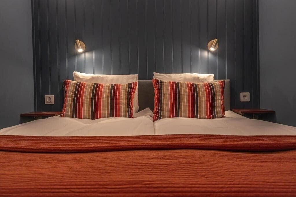 Lord Nelson 3* суреті