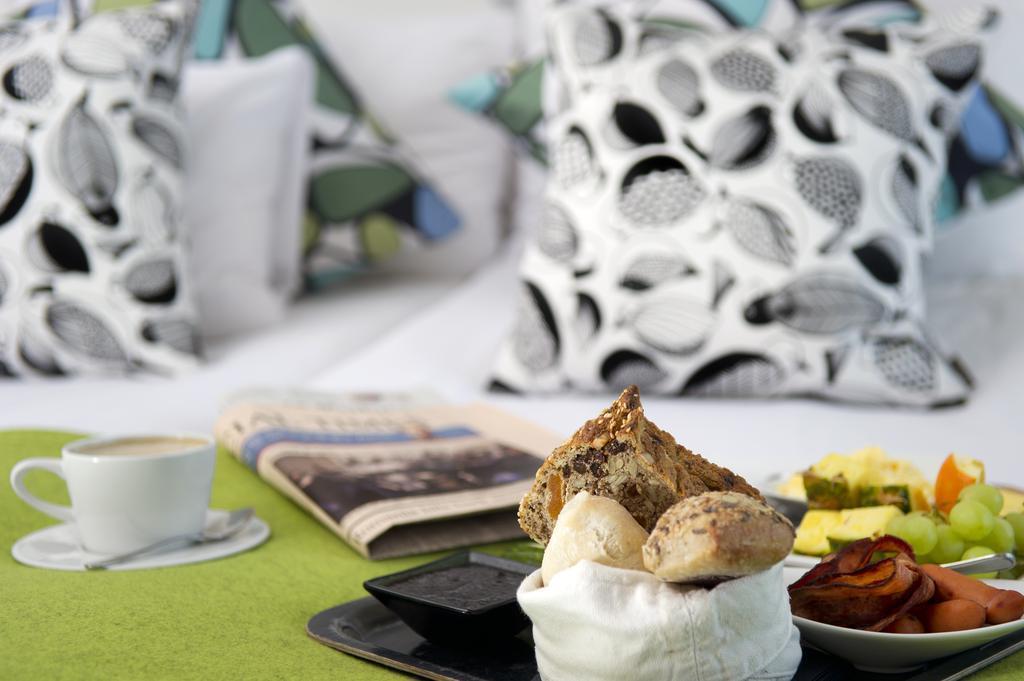 Картинка Clarion Sign 4*