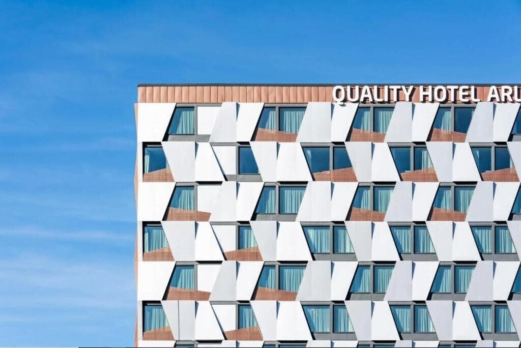 Фото Quality Airport Hotel Arlanda 4*