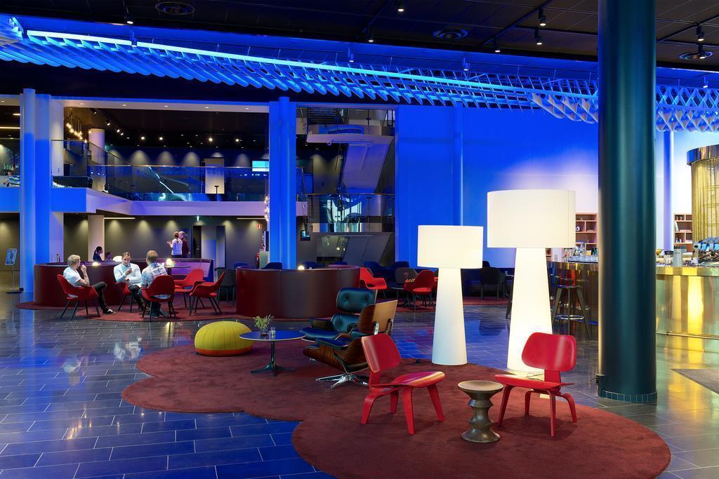 Отель Quality Globe Hotel 4*