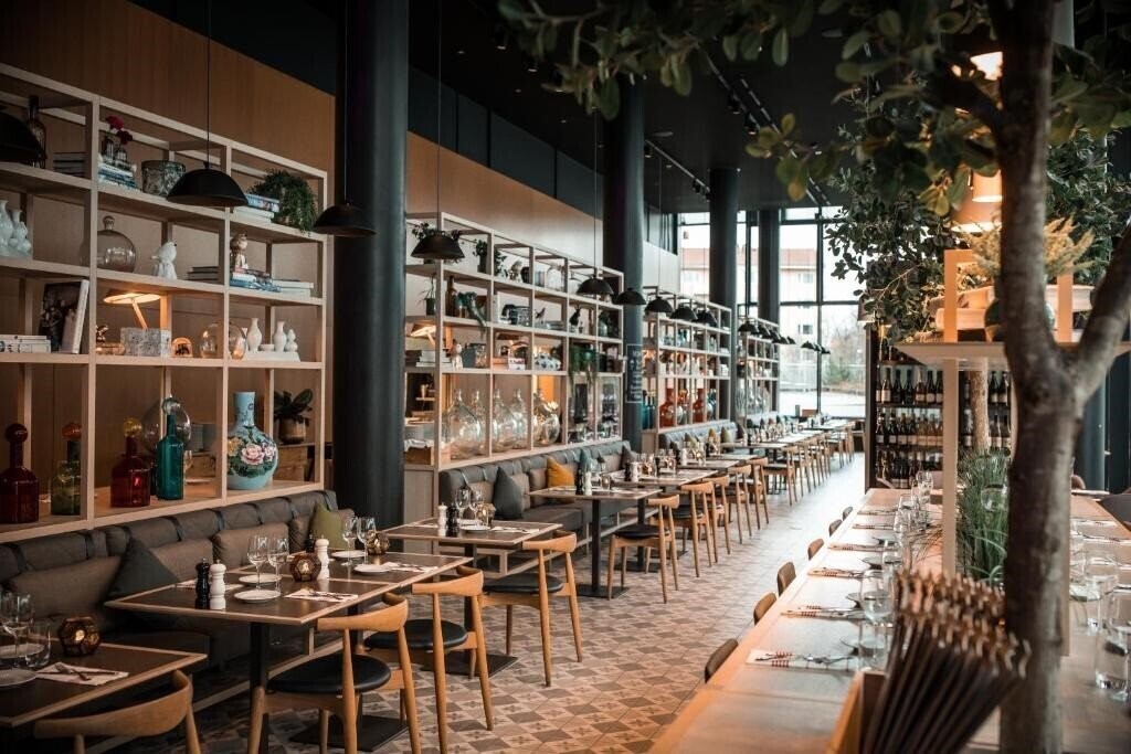 Quality Globe Hotel 4* фотосуреті