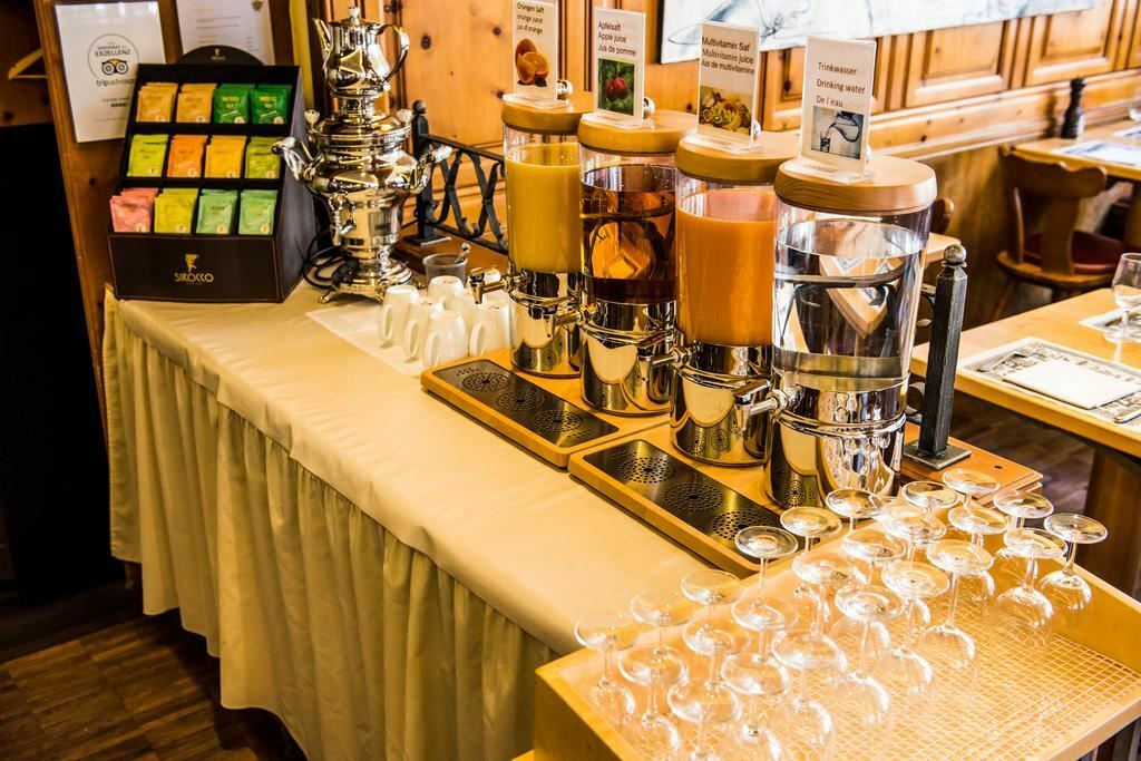 Adler 3* суреті