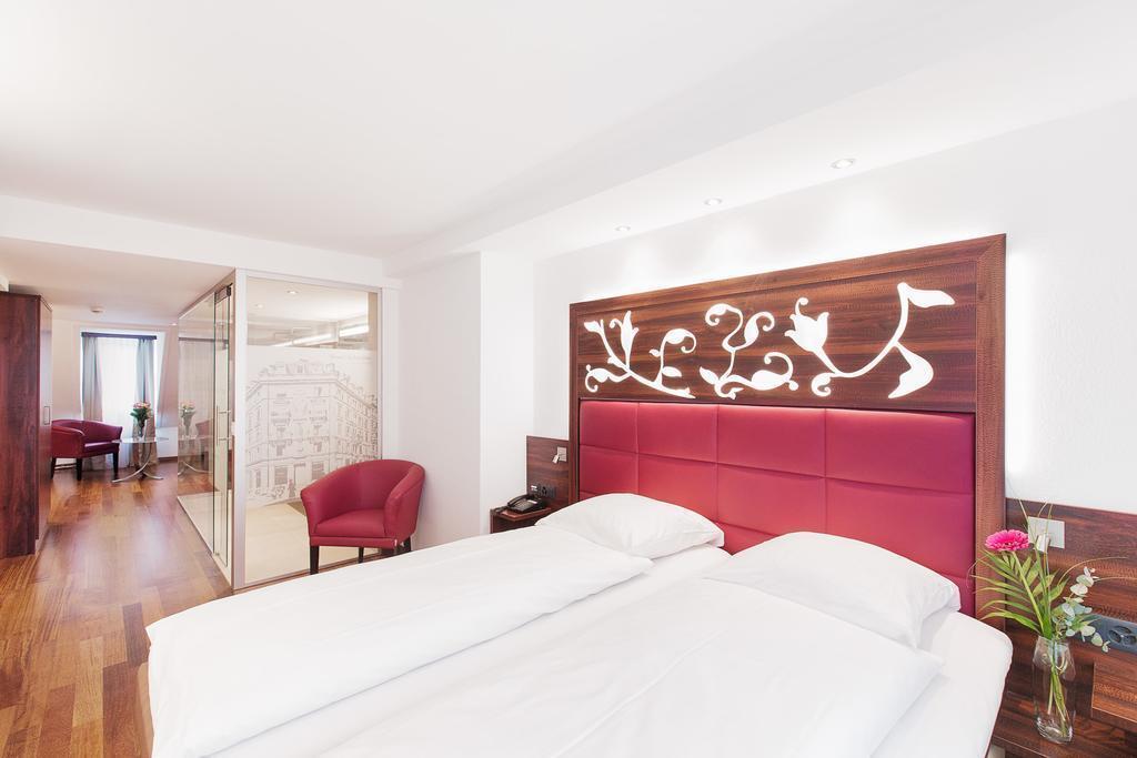 Отель Scheuble 3*