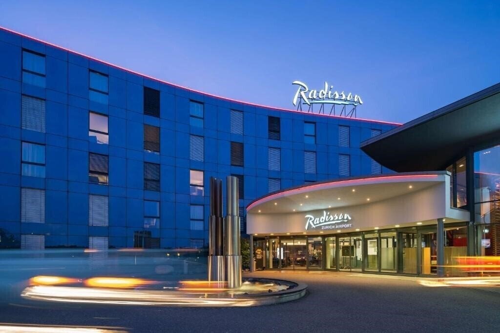 Отель Park Inn By Radisson Zurich Airport Hotel 4*