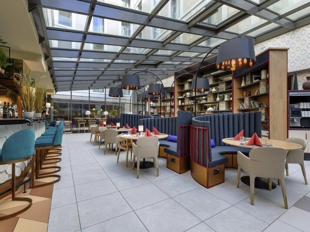 Ibis Styles Zurich City Center 3* суреті