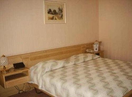 Отель Churchill 4*