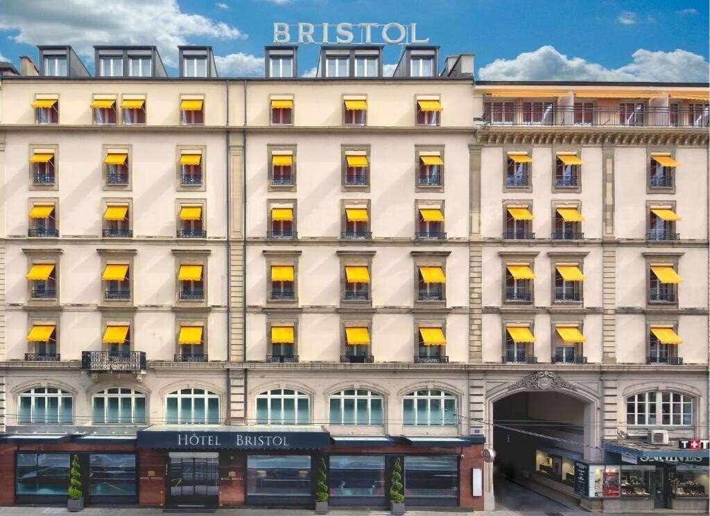 Hotel Bristol 4* қонақ үйі