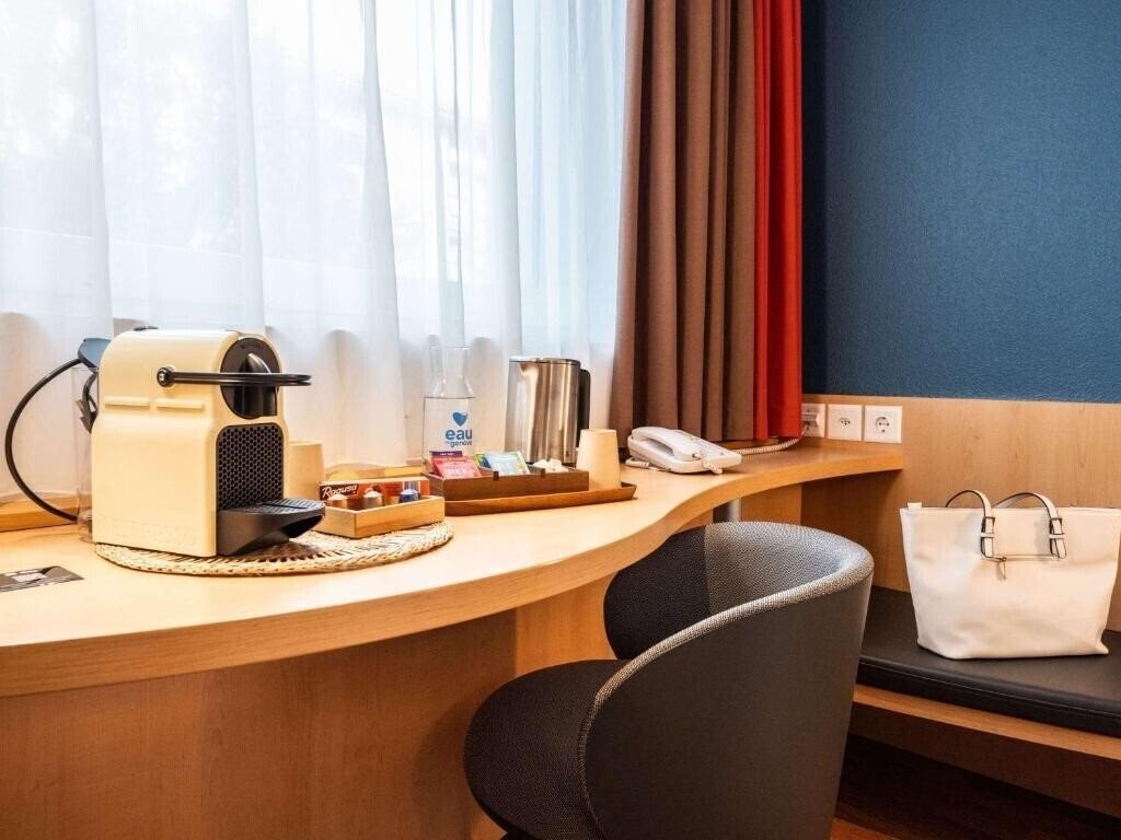 Изображение Ibis Geneve Centre Nations 2*