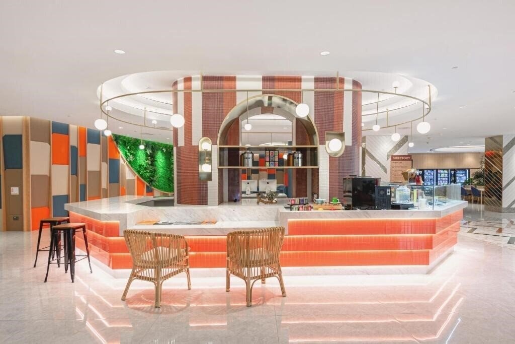 Furama Riverfront 4* суреті