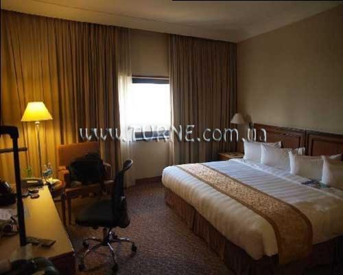 Holiday Inn Atrium 4* фотосуреті