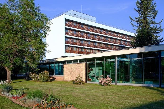 Изображение Smaragd 3*