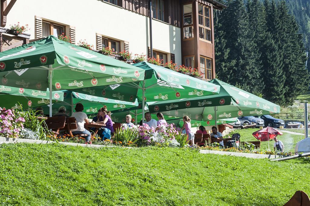 Отель Ski & Wellness Residence Druzba 4*