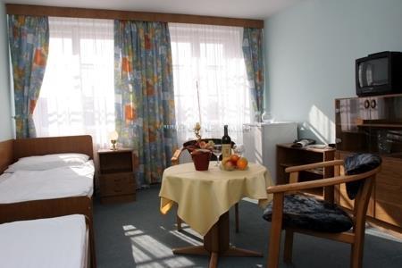 Dependances Smaragd & Sumava 2* қонақ үйі