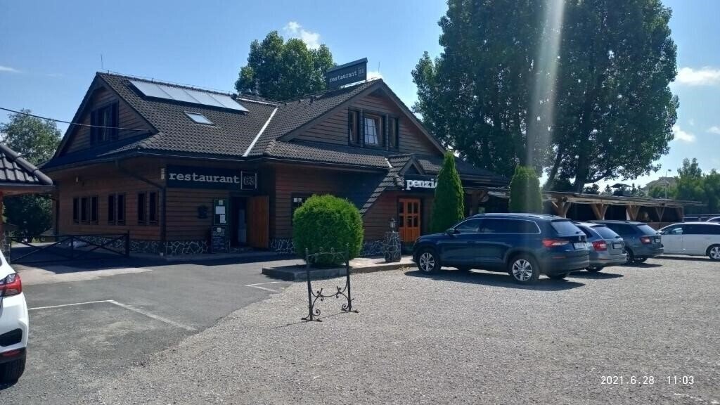 U Stefana 3* суреті