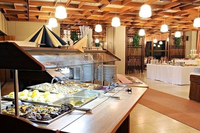 Hutnik I 3* суреті