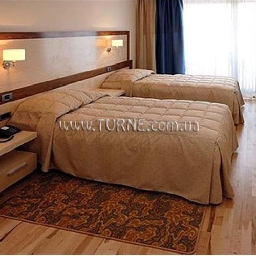 Lovec 4* суреті