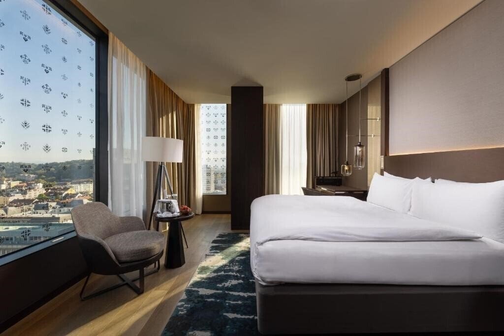 Htl Intercontinental 5* суреті