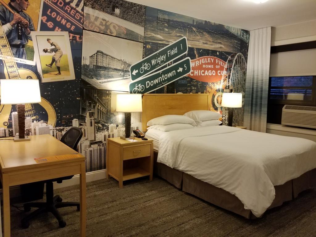Картинка Days Inn Chicago ( Formerly Lincoln Park North ) 3*