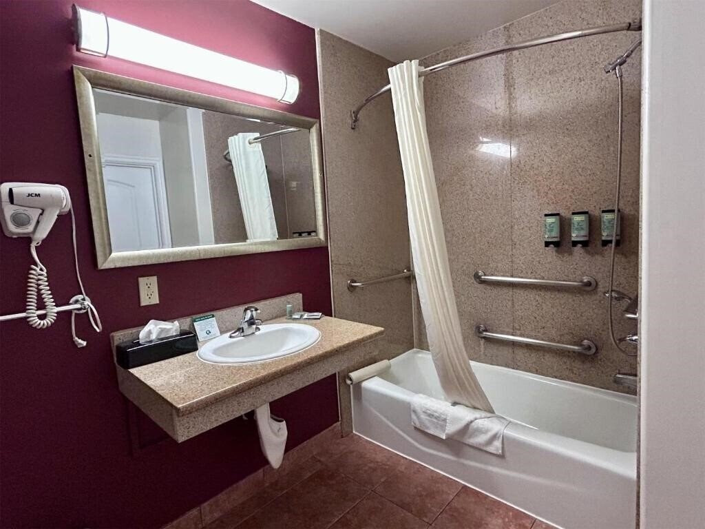 Best Western Burbank Airport Inn 3* фотосуреті