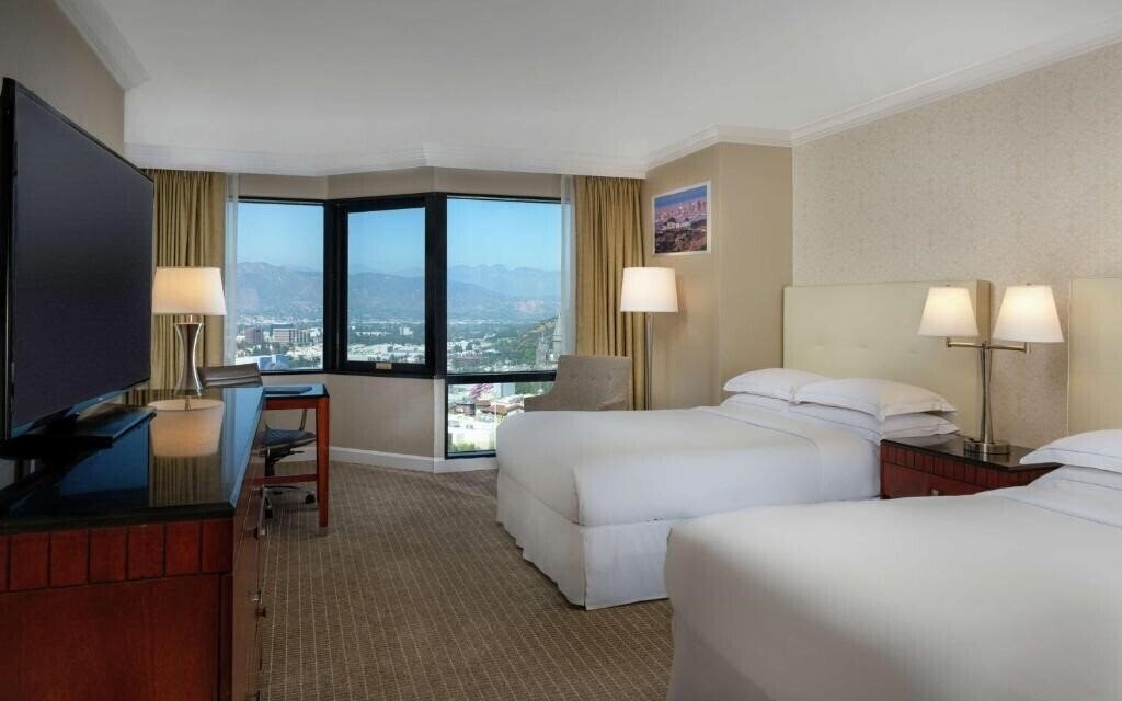 Фотография Hilton Los Angeles/Universal City 4*