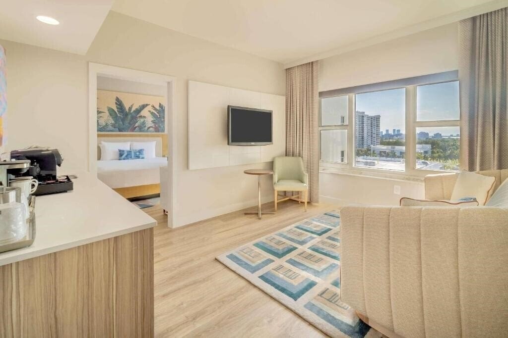 Four Points by Sheraton Miami Beach 3* фотосуреті