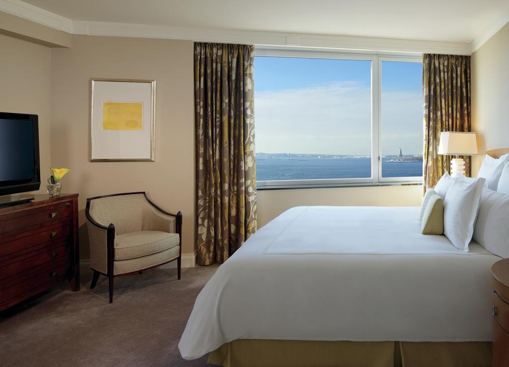 The Ritz Carlton New York Battery Park 5* қонақ үйі