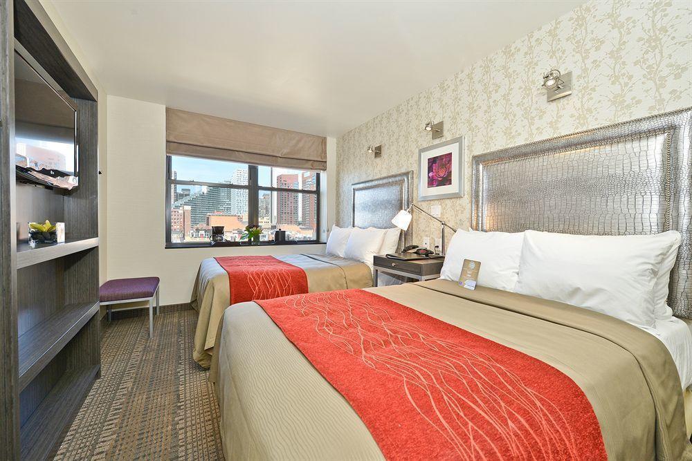 Фотография Comfort Inn Midtown West 3*