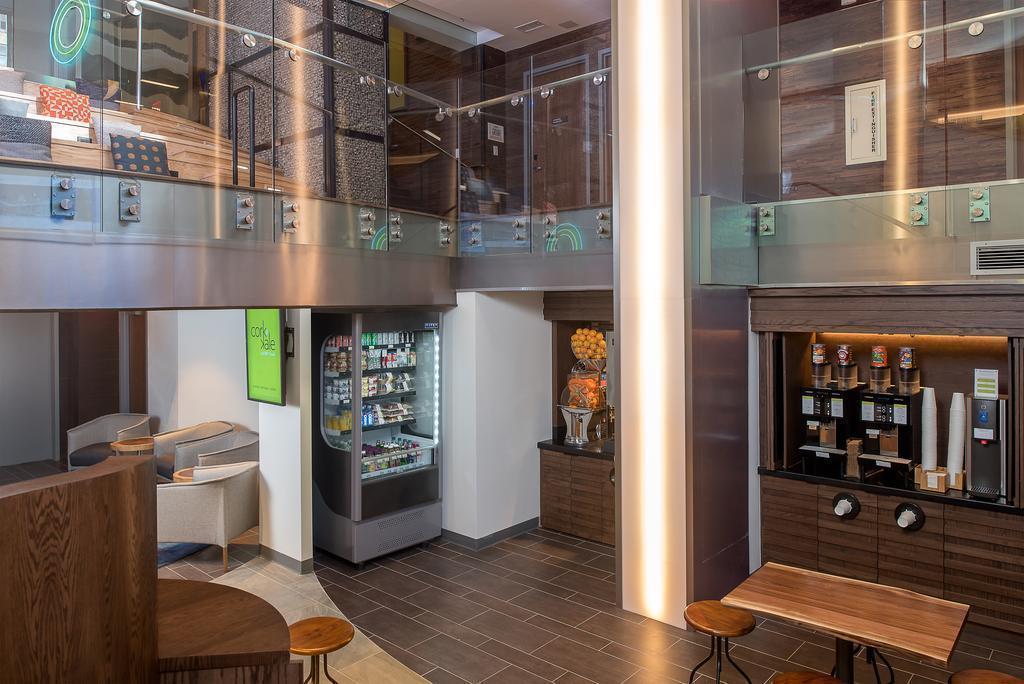 Even Hotels New York - Times Square South 4* фотосуреті