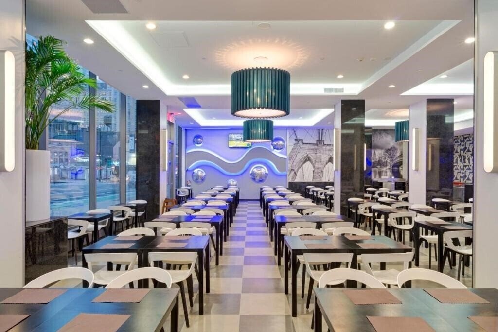 Riu Plaza New York Times Square 4* қонақ үйі