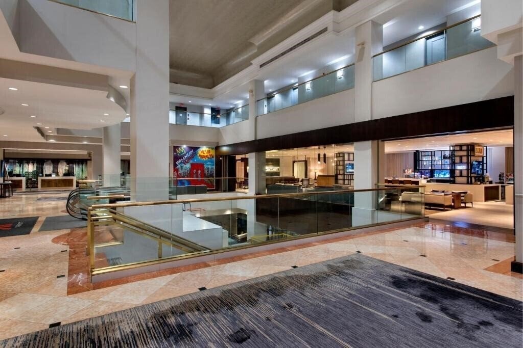 Отель New York Marriott At The Brooklyn Bridge 4*