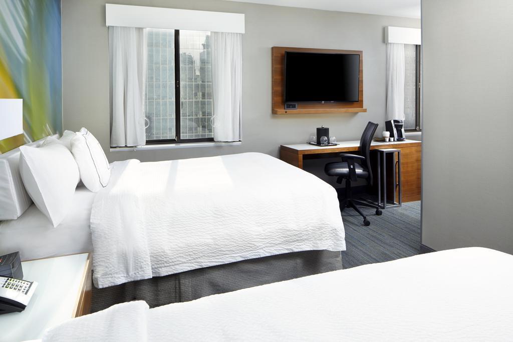 Фотография Courtyard By Marriott New York Downtown Manhattan / World Trade Center Area 3*
