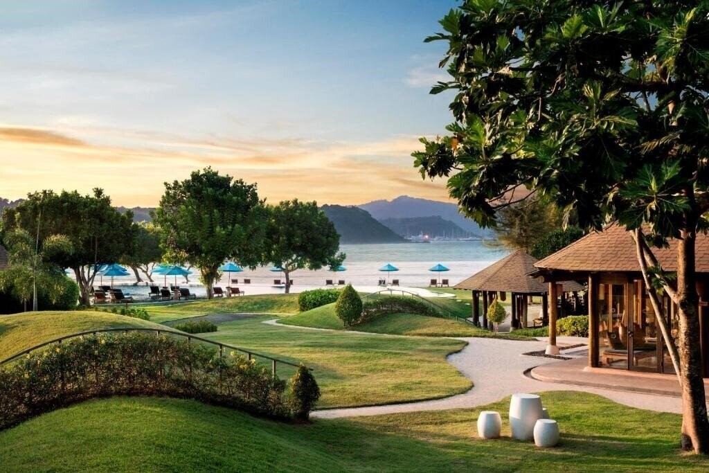 The Naka Island A Luxury Collection Resort & SPA 5* фотосуреті