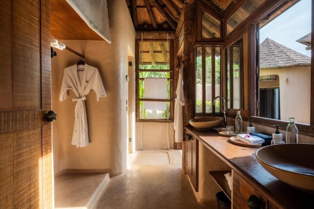 The Naka Island A Luxury Collection Resort & SPA 5* суреті