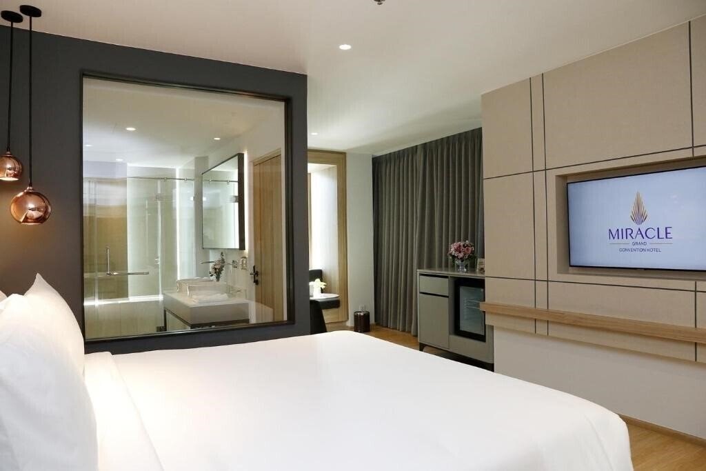 Картинка Miracle Grand Convention Hotel 4*