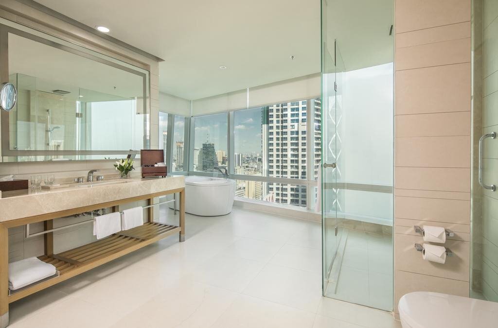 Eastin Grand Hotel Sathorn 5* суреті