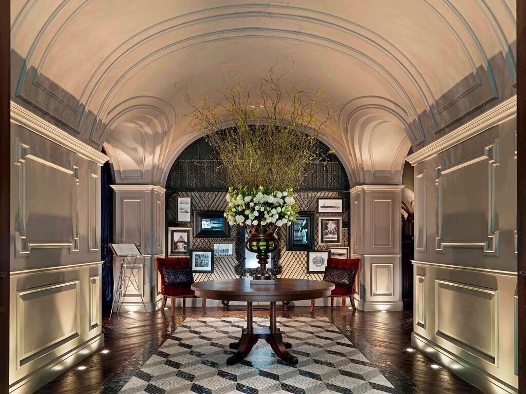 Hotel Muse Bangkok Langsuan 5* қонақ үйі