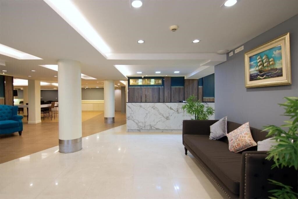 Grand Alpine Hotel 3* суреті